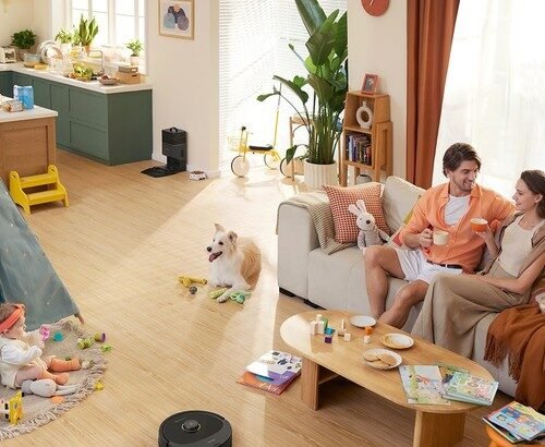 Best Robot Vacuums for Busy Families in 2026 (What’s Actually Worth the Money)