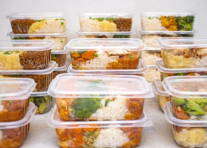 Smart Meal Prep for Busy Families: Simple Dinners That Save Time and Still Feel Special